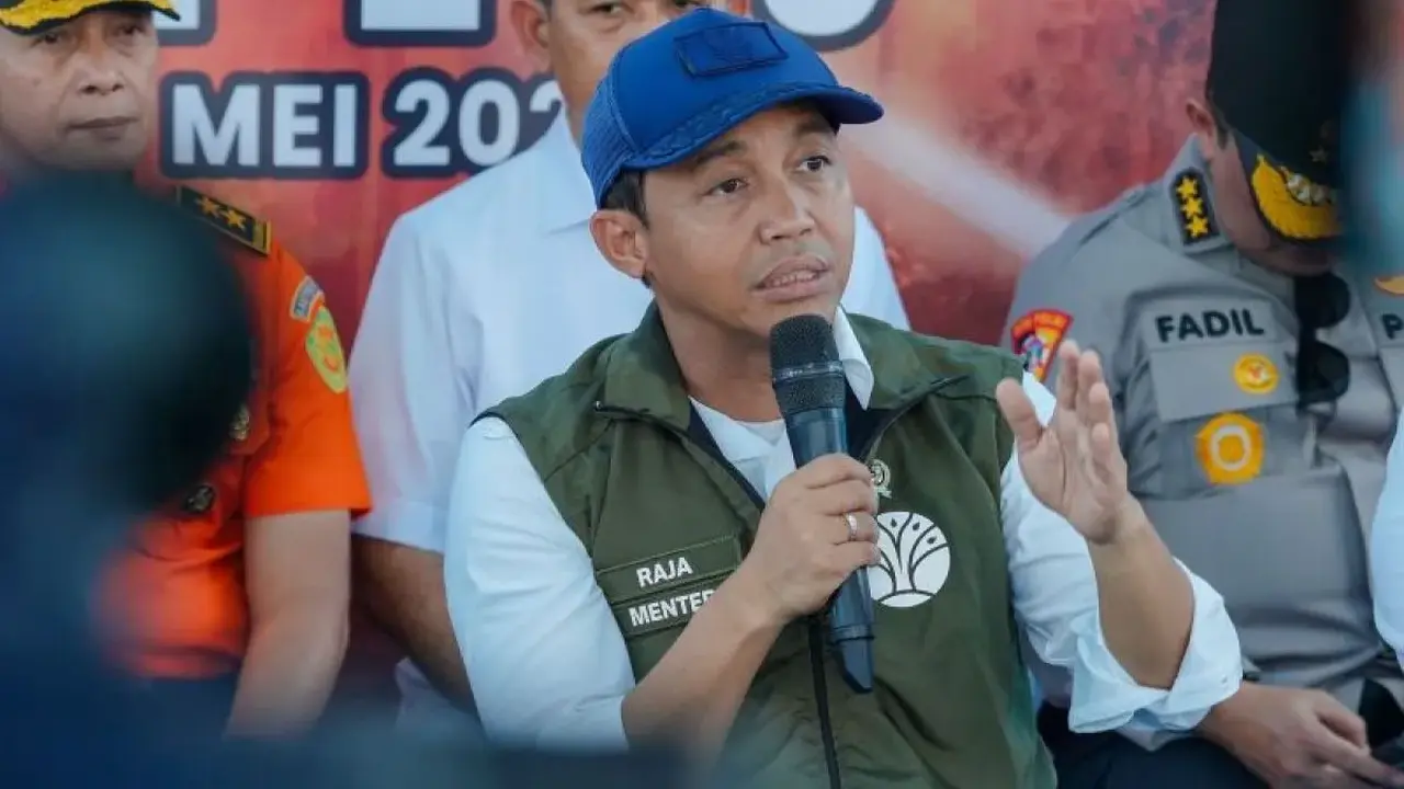 Menteri Kehutanan (Menhut) Raja Juli Antoni di sela kegiatan Apel Kesiapsiagaan Penanggulangan Karhutla di Palembang, Sumatera Selatan, Rabu (6/5/2026) (Istimewa)