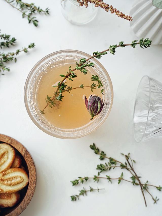 Ilustrasi jahe hangat