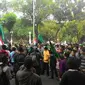 Demo HMI menolak kenaikan harga BBM bersubsidi di depan Istana (Liputan6.com/ Ahmad Romadoni)