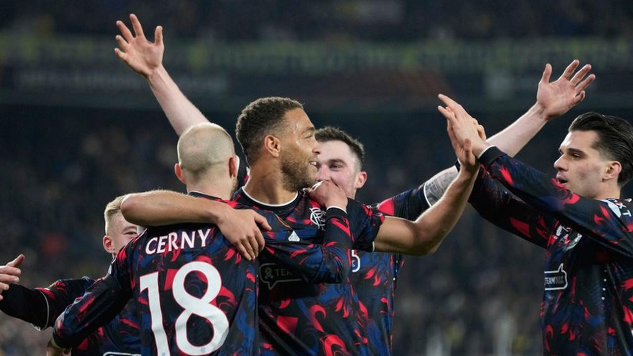 7 Klub yang Tak Disangka Pernah Tembus Semifinal Liga Champions