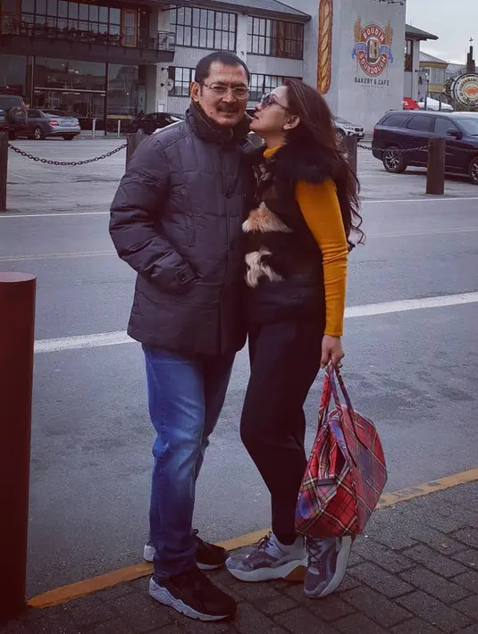 Mayangsari dan Bambang Trihatmojo (Instagram/mayangsaritrihatmodjoreal)