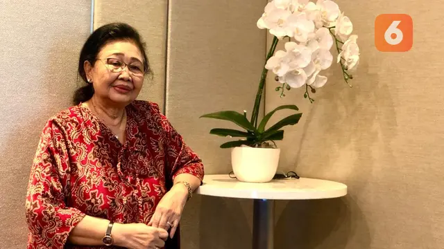 dr Sri Rezeki S Hadinegoro