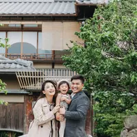 Sejumlah selebritas abadikan moment liburan penuh kesan. (Foto: SweetEscape)