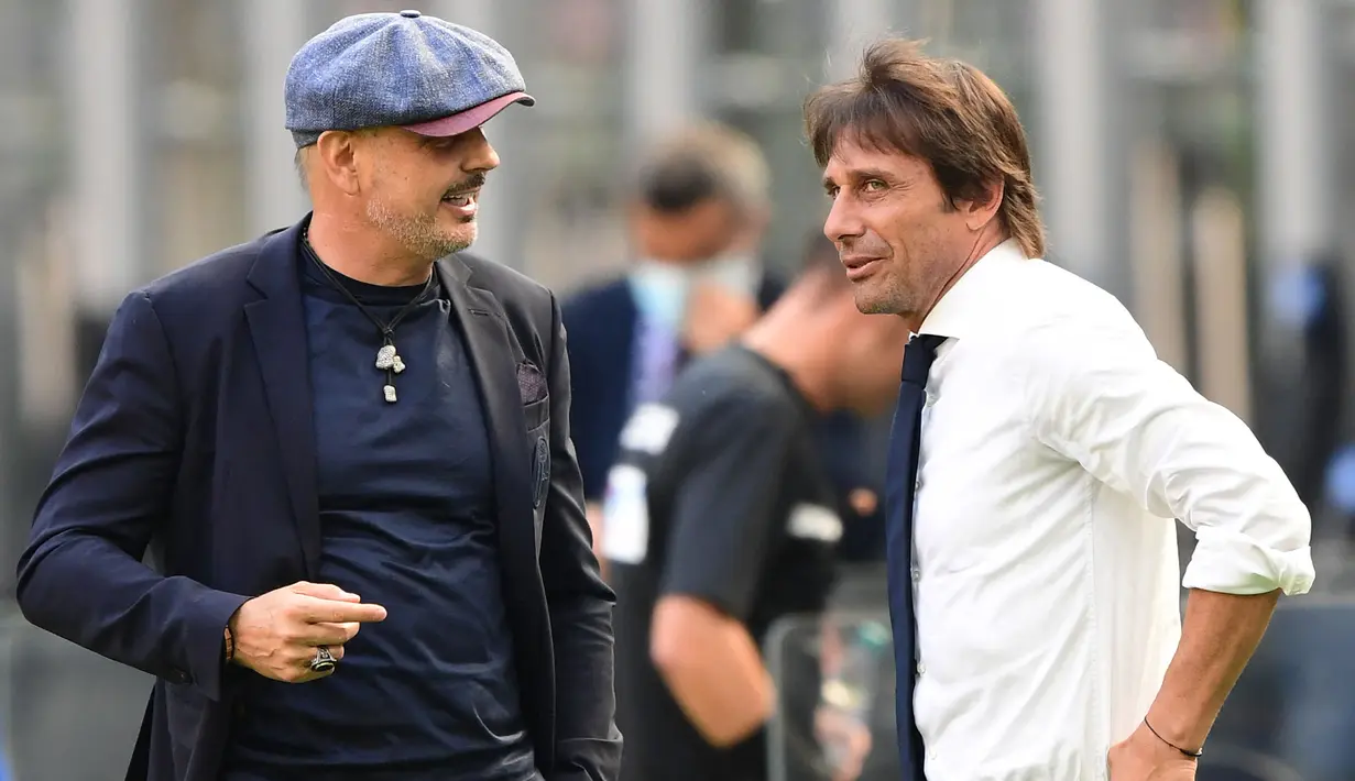 Ia kembali ke Bologna pada tahun 2019. Di sana, Mihajlovic berhasil menorehkan catatan gemilang sebagai juru taktik. Ia mendapatkan penghargaan sebagai Serbia Coach of The Years pada 2019 dan Pelatih terbaik bulan April di Liga Italia 2022. (AFP/Miguel Medina)
