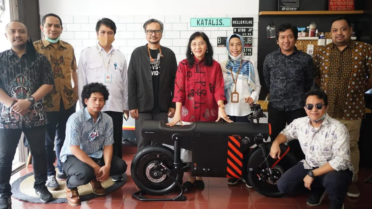 Sepeda motor listrik Katalis EV.1000 hasil kerja sama dengan The Arsenale, galeri otomotif terkemuka di dunia asal Perancis.