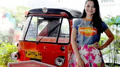 Artis Eriska Rein menjalani Ramadan kali ini dengan kesibukan yang lebih padat. (Liputan6.com/Panji Diksana)
