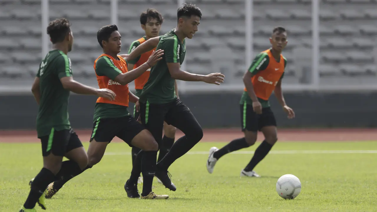 Pemain Timnas Indonesia U-22, Hanif Sjahbandi. (Bola.com/Vitalis Yogi Trisna)