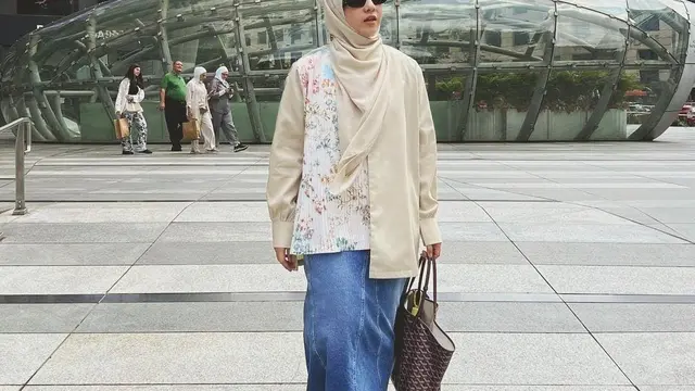 Natasha Rizky berlibur bersama anak