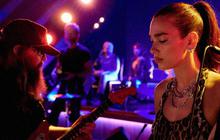 Penggemar Meradang di X, Dua Lipa Gagal Konser di Jakarta
