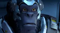 Luar Biasa, Gamer Ini Main Overwatch Pakai Pisang