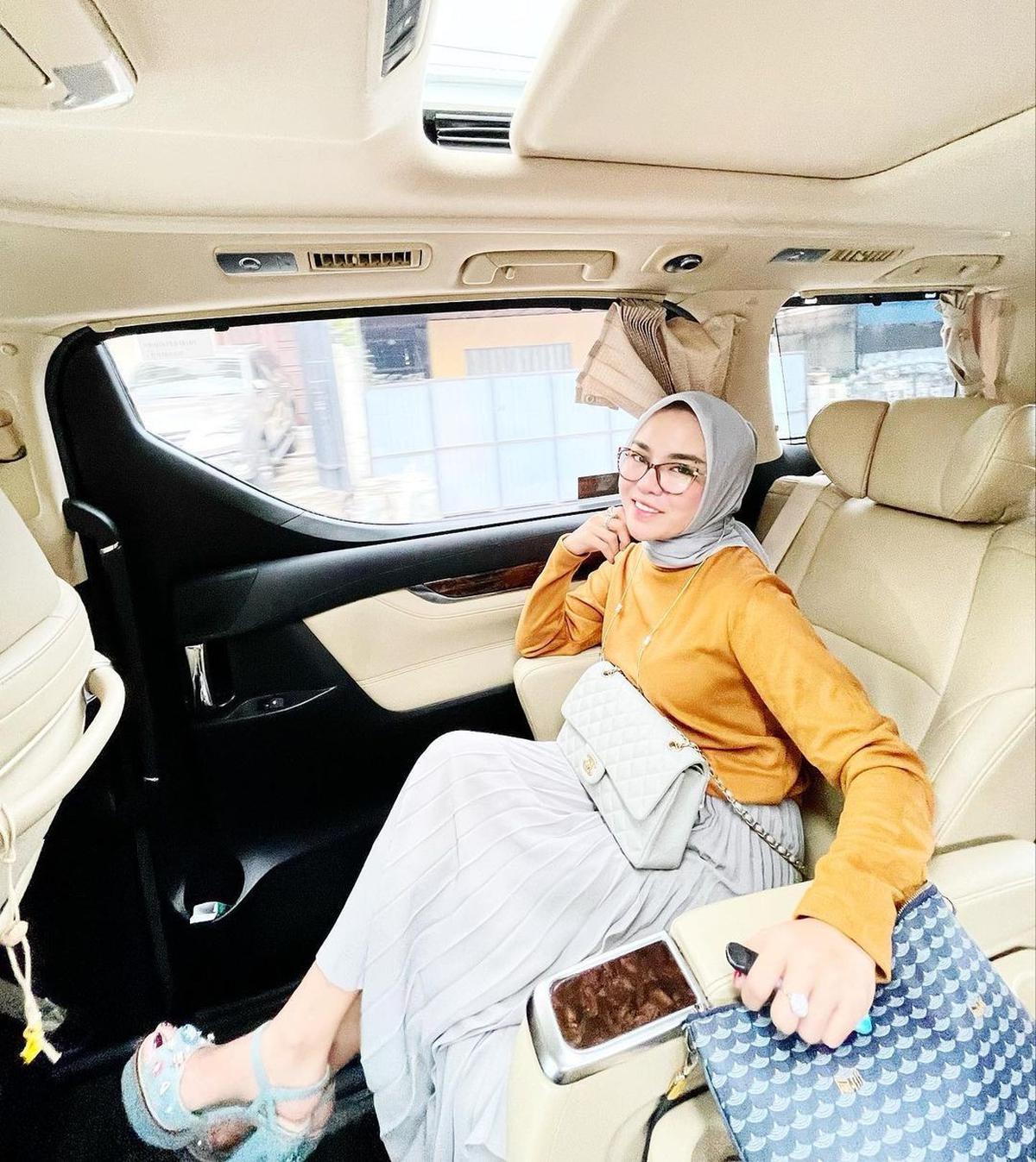 Kini Bebas, Ini Kasus yang Jadi Penyebab Medina Zein Masuk Penjara