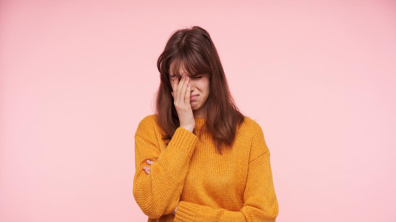 Arti Mimpi Melihat Seseorang Menangis