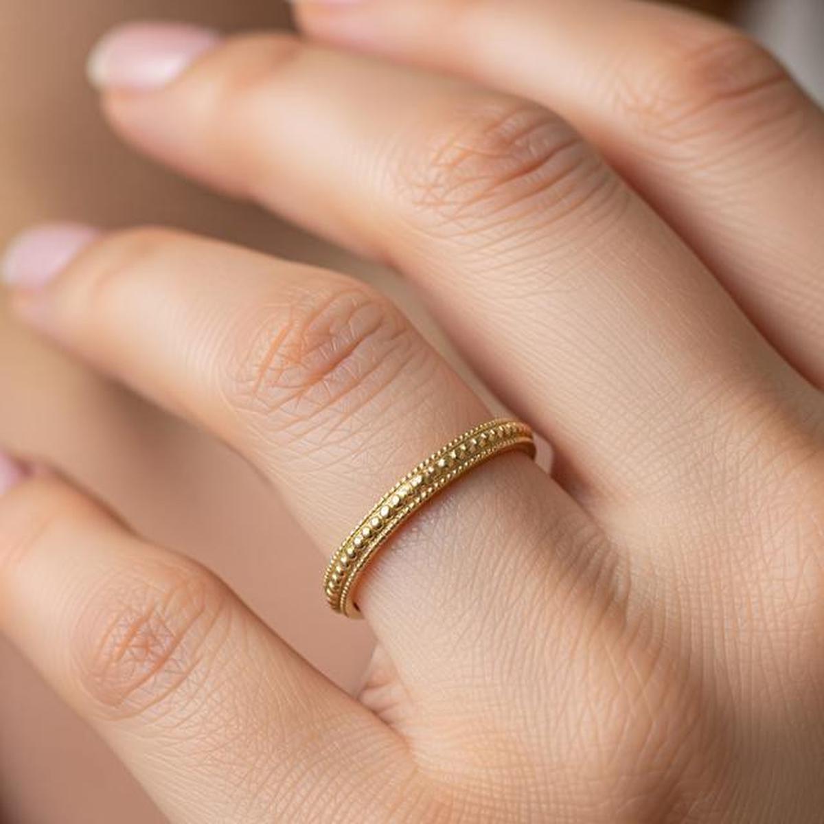 10 Desain Cincin Emas yang Mudah Dijual Kembali, Investasi Aman Masa Depan