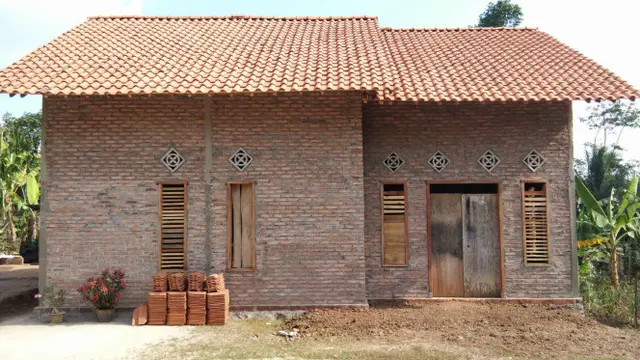 Bedah Rumah