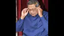 Presiden Susilo Bambang Yudhoyono bersiap membayar zakat penghasilan dan fitrah anggota keluarganya melalui BAZNAS, (23/7/2014). (ANTARA FOTO/Andika Wahyu)