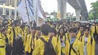 Mahasiswa Demo di Mabes Polri, Tuntut Brimob Penganiaya Siswa di Maluku Dihukum Berat