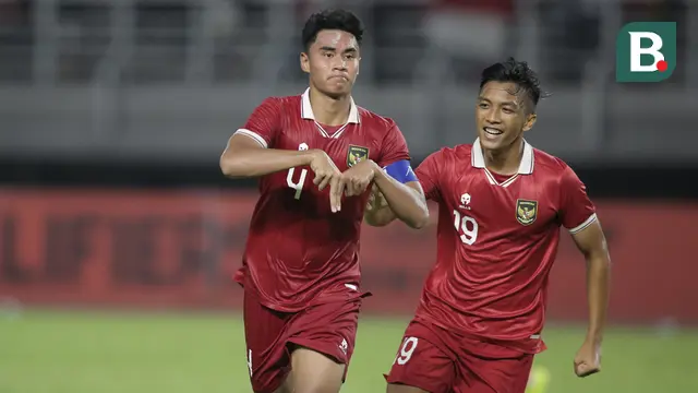 Selebrasi Muhammad Ferrari dan Rabbani Tasnim Siddiq