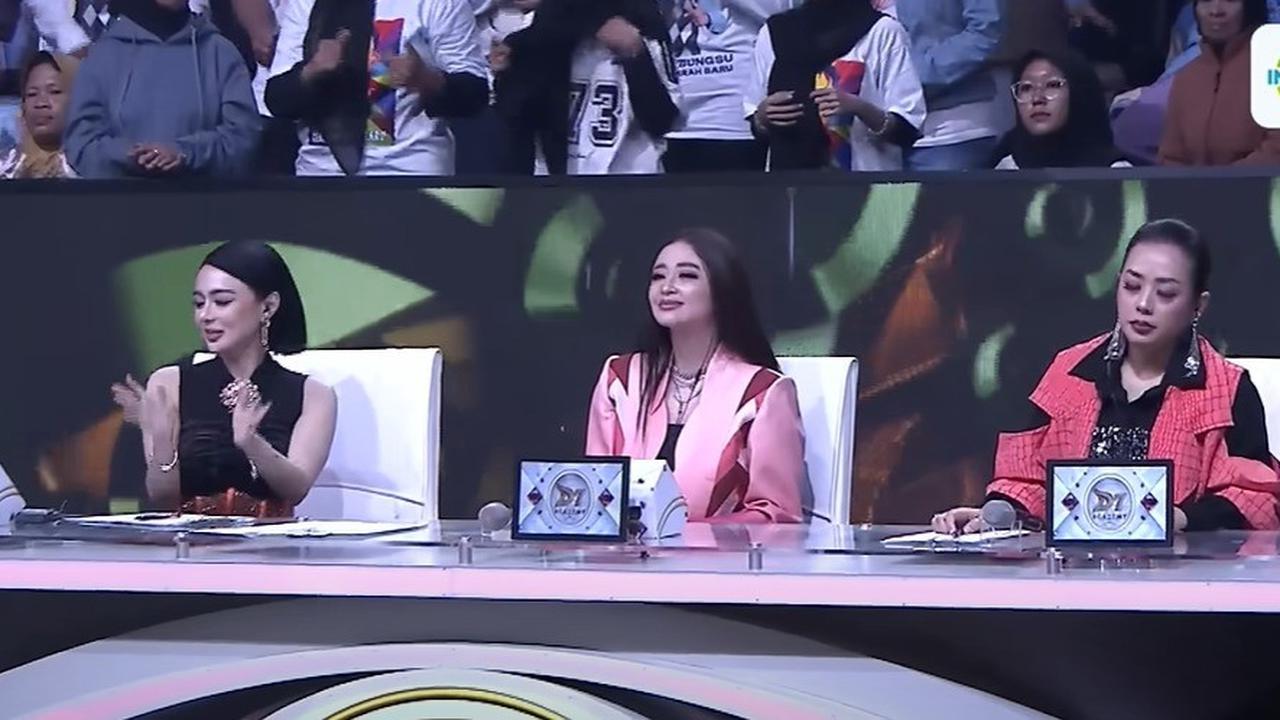 Momen Peserta Dangdut Academy 7 Robi Asal Jakarta Lolos di Final Audition, Langsung Dapat 3 Standing Ovation dari Juri