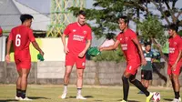 PSM Makassar menggelar latihan perdana untuk mempersiapkan diri menatap Liga 1 2021/2022 di Lapangan Bosowa Sport Centre, Kamis (3/6/2021) sore WIT. (Bola.com/Abdi Satria)