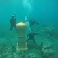 Pos box underwater spot selfie baru didalam laut wisata Gran Watudodol (Istimewa)