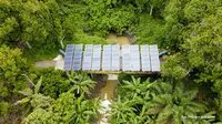 Kementerian ESDM melalui Ditjen EBTKE bekerjasama dengan Badan Litbang Kementerian ESDM membangun pembangkit listrik tenaga surya (PLTS) Terpusat pada 23 Pos Jaga TNI di wilayah Perbatasan Negara.