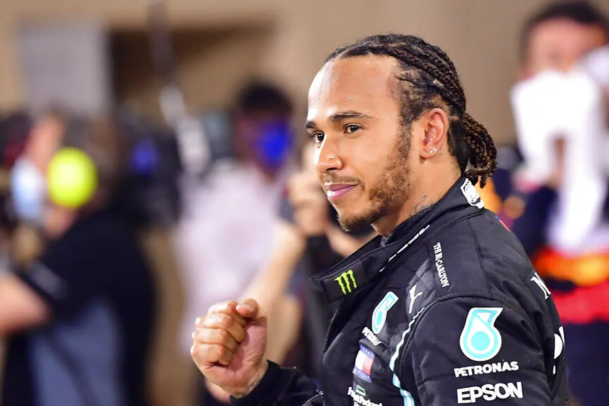 FOTO: Pembalap F1 Lewis Hamilton Positif Virus Corona COVID-19