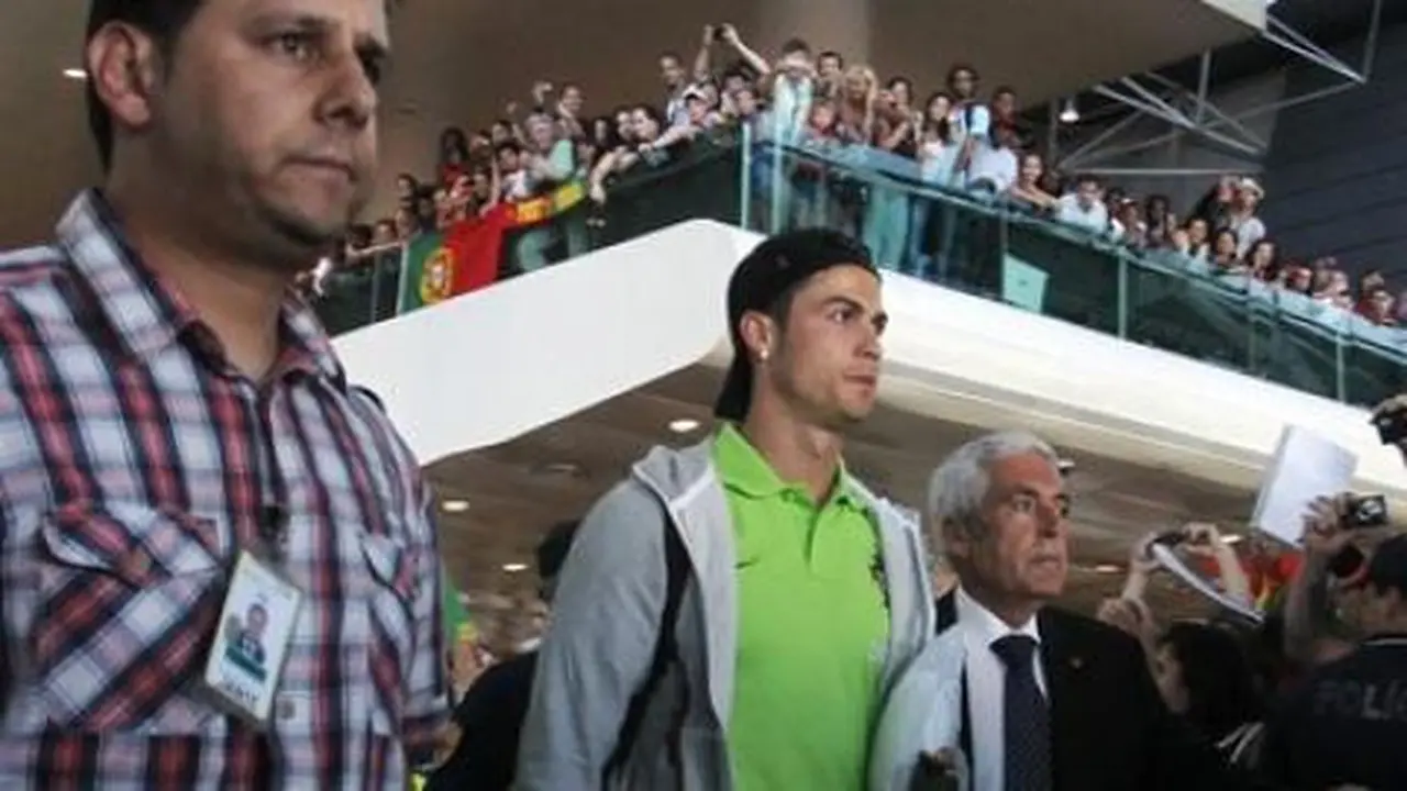 Ronaldo disambut meriah publik Portugal (c) AFP