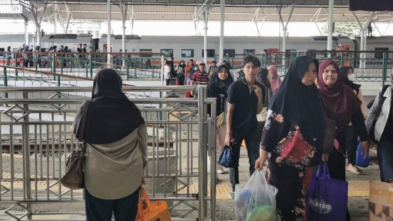 KAI Daop 5 Purwokerto Layani Ratusan Ribu Penumpang Selama Nataru 2025/2026