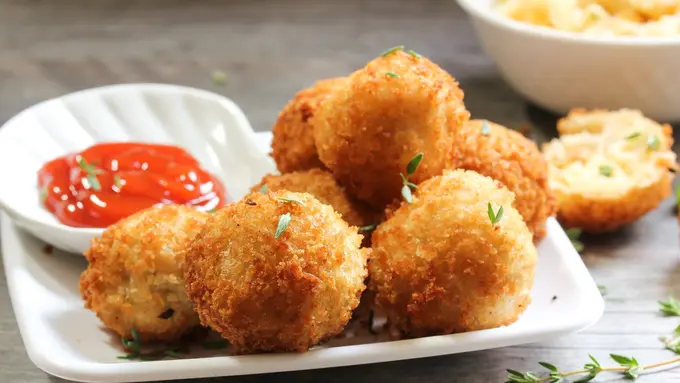 macaroni cheese balls
