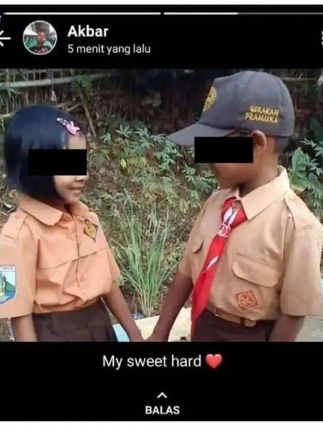 6 Status WhatsApp dari Remaja Tentang Cinta Ini Bikin Geleng Kepala