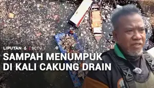 Sampah Menumpuk di Kali Cakung Drain
