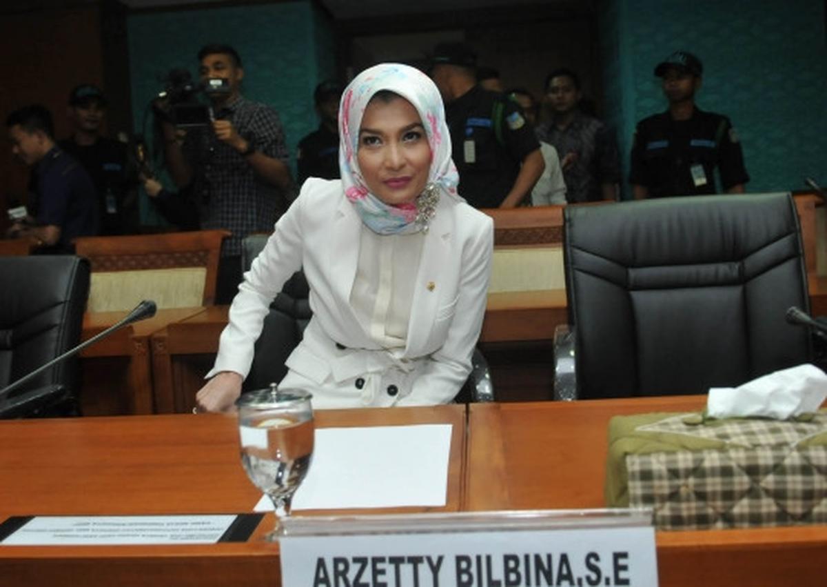 Gaya santai Arzetty jalani sidang etik MKD