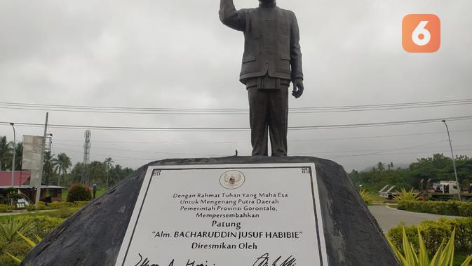 Taman BJ. Habibi yang terletak di Jalan Trans Sulawesi (Foto: Arfandi Ibrahim/Liputan6.com)