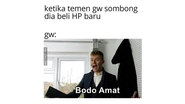 6 Meme Momen Orang Saat Pamer Ini Bikin Kesal