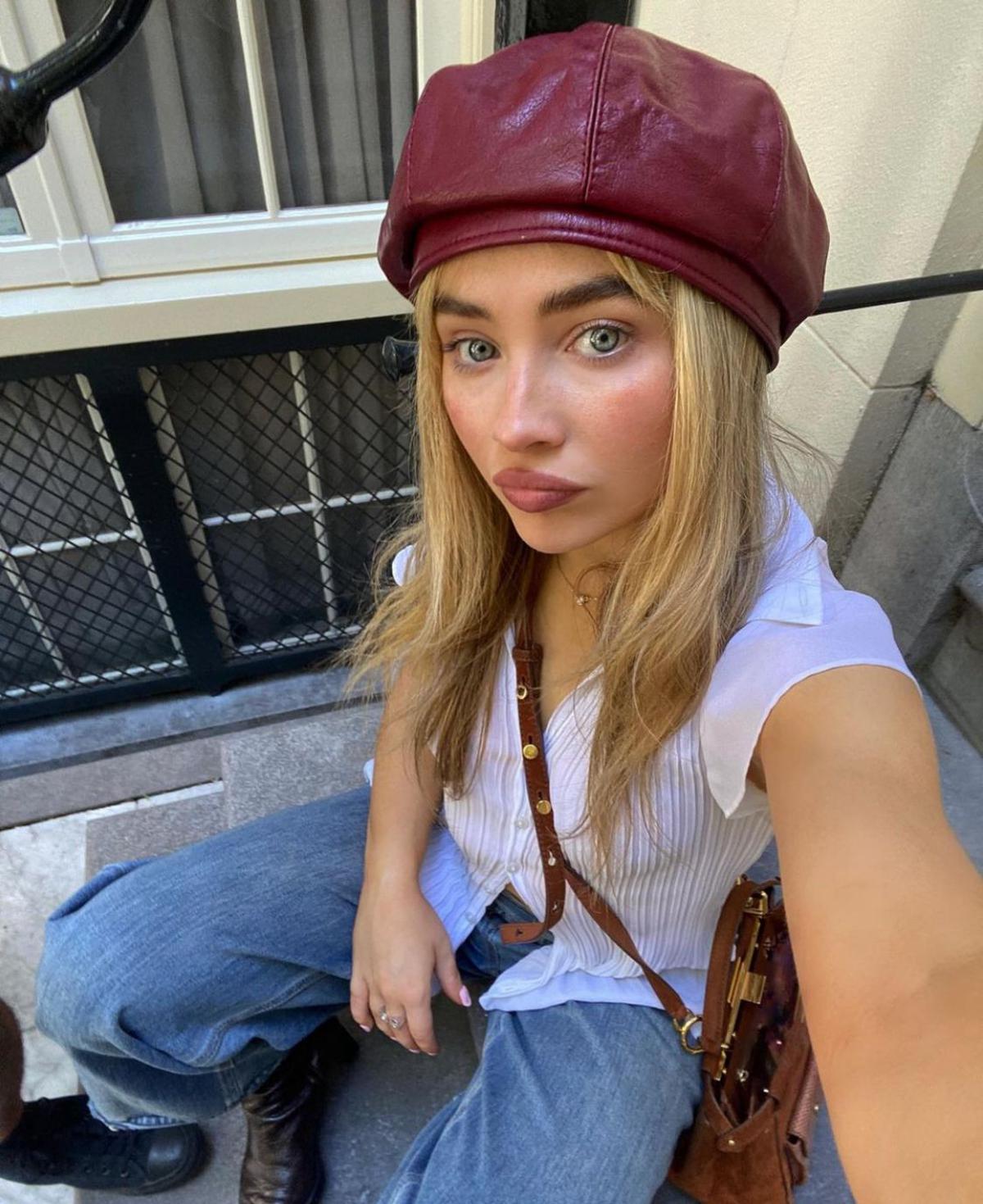 Profil Sabrina Carpenter, dari Bintang Disney ke Sorotan Dunia Pop