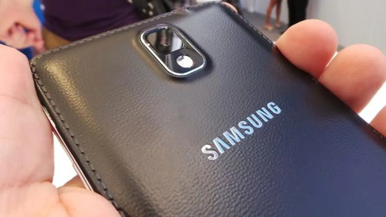 samsung-131022b.jpg