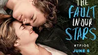 Film The Fault in Our Stars kisah cinta dua pasien kanker yang mengharukan. (Foto: ezramagazine.com)