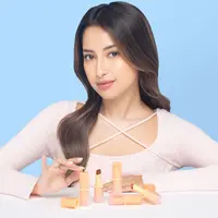 Jennifer Coppen sebagai Beauty Icon Azarine. (foto/dok: azarine)