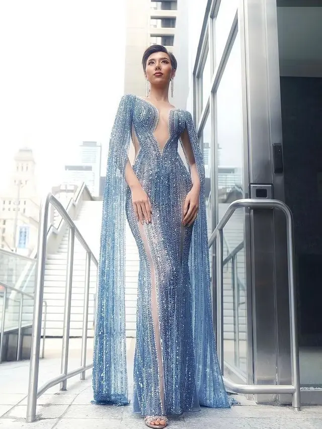 10 Pesona Nadia Tjoa, Wakil Indonesia Raih Mahkota Miss Face of Humanity 2022