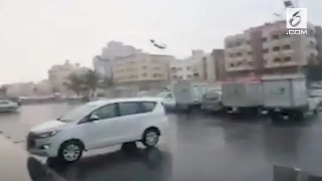 VIDEO: Arab Saudi Alami Cuaca Ekstrem