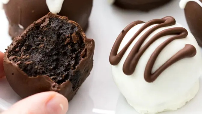 Resep Kue Kering 3 Bahan Oreo Truffles Lifestyle Fimela Com