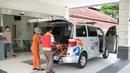 Corporate Secretary BRI, Dhanny, mengungkapkan bahwa penyaluran bantuan ambulans BRI Peduli tidak hanya memperluas jangkauan layanan kesehatan, tetapi juga memastikan bahwa masyarakat di berbagai daerah, terutama di wilayah terpencil, dapat memperoleh akses pertolongan darurat secara cepat dan tepat waktu.