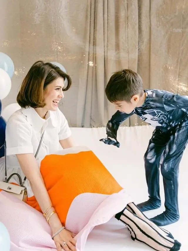 Carissa Putri dengan rambut pendek (Instagram/carissa_puteri)