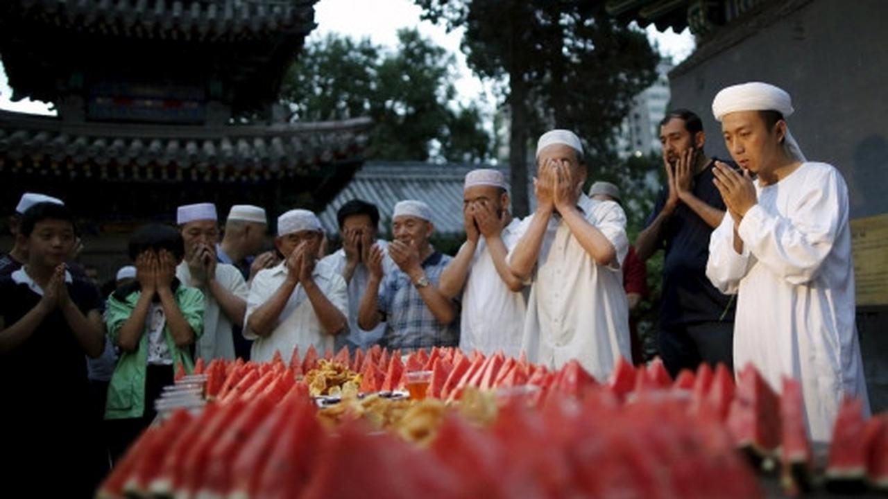 Keharmonisan minoritas muslim di Beijing jalani puasa