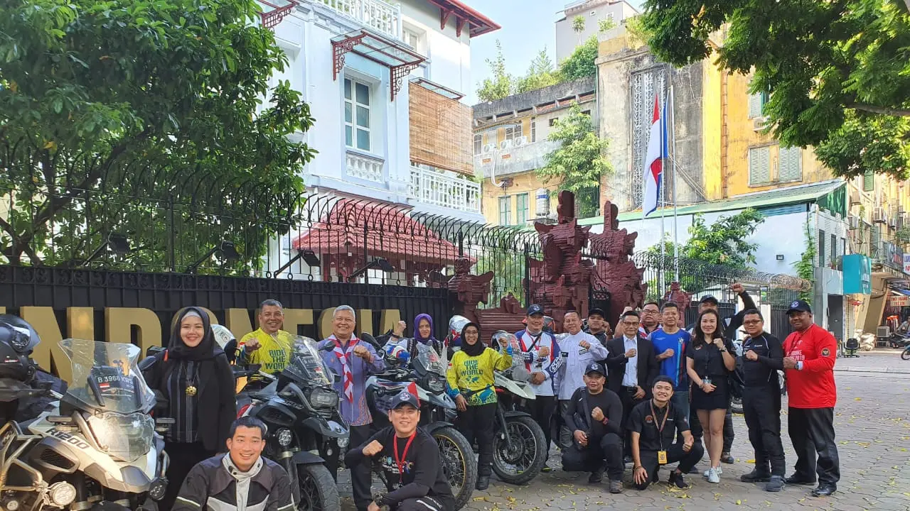 (sumber: KBRI Hanoi)