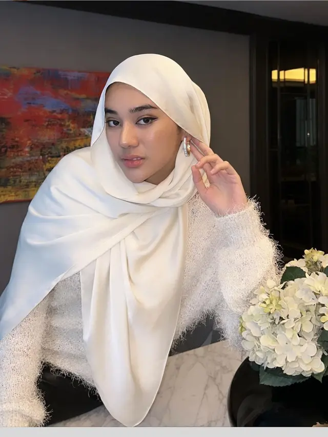 Clara Shinta Kini Mualaf