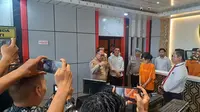 Seorang wanita di Medan yang diketahui sebagai selebgram ditangkap polisi gara-gara endorse situs judi online