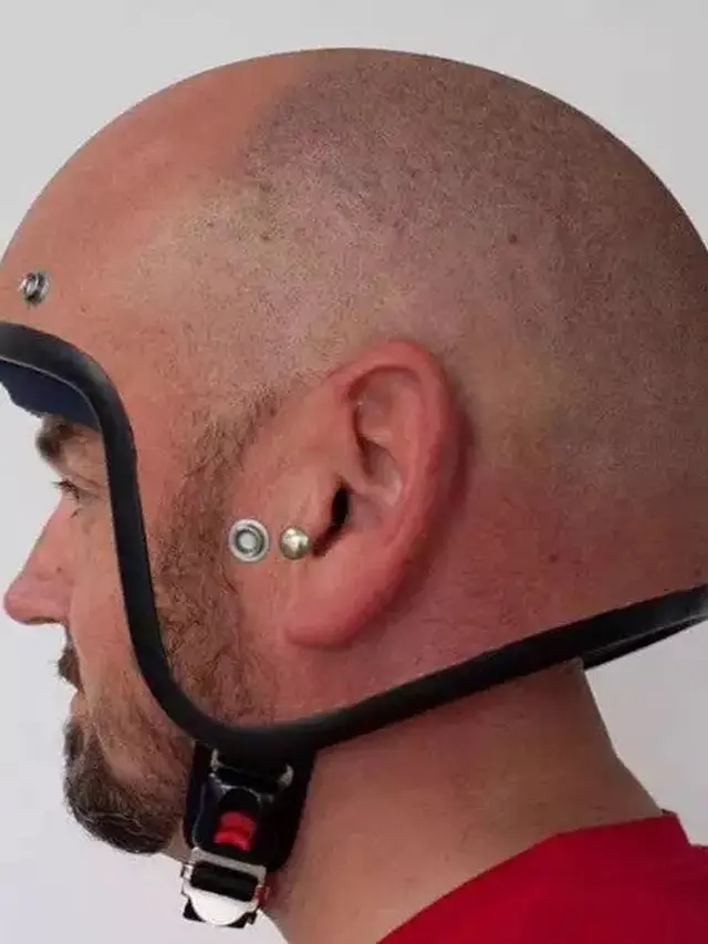6 Desain Helm Bentuk Kepala Manusia Ini Nyeleneh, Bikin Terkecoh