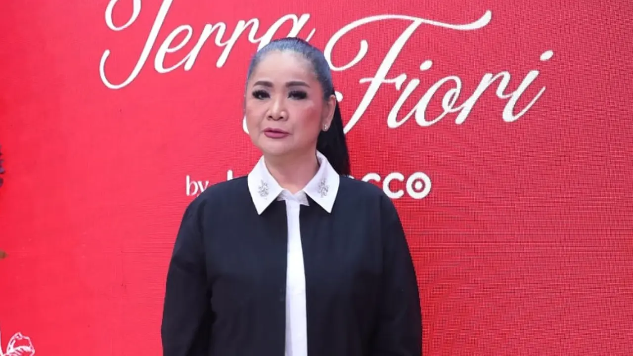 Inara Rusli dan Vina Panduwinata digandeng Bocorocco (Istimewa)