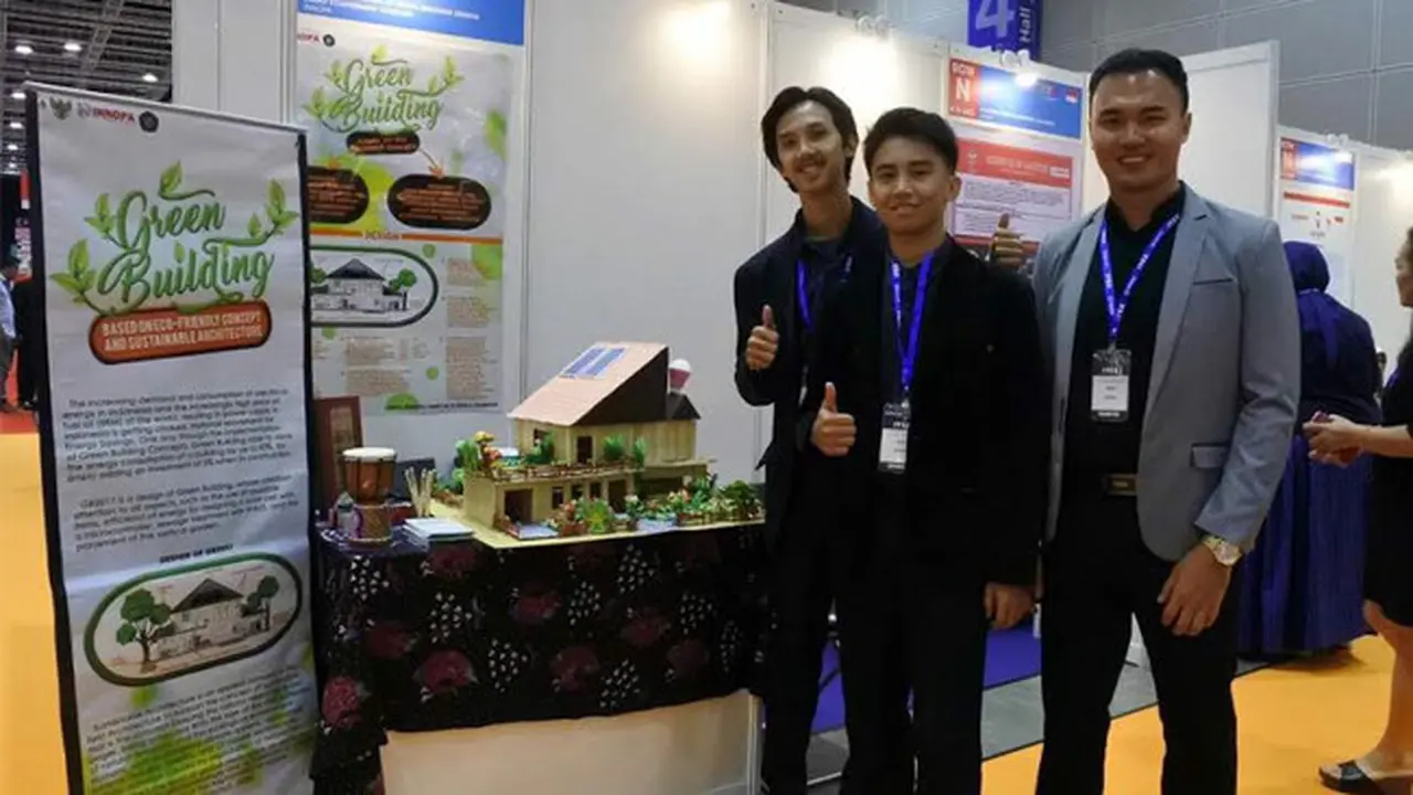 Mahasiswa FMIPA UniBraw Malang Berjaya di WYIE Malaysia